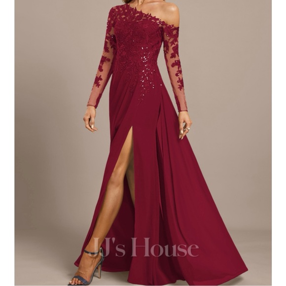 Dress - Picture 3 of 6